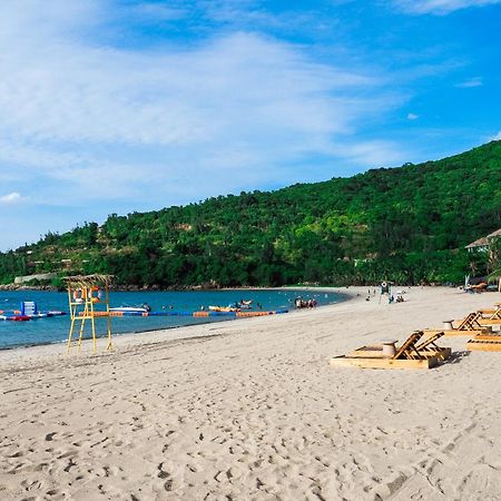 Bounce Beach Resort And Spa Da Nang Exterior foto