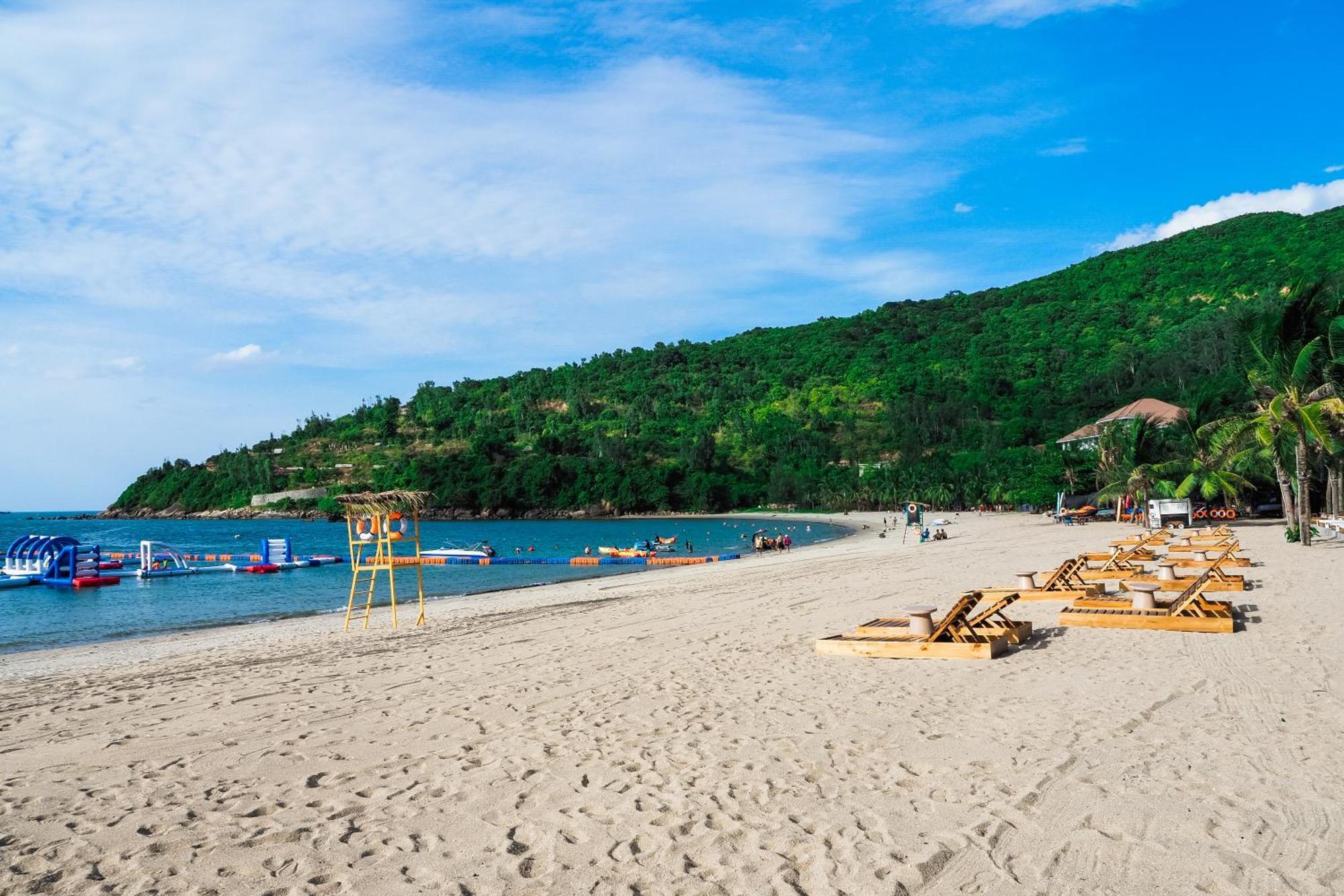 Bounce Beach Resort And Spa Da Nang Exterior foto