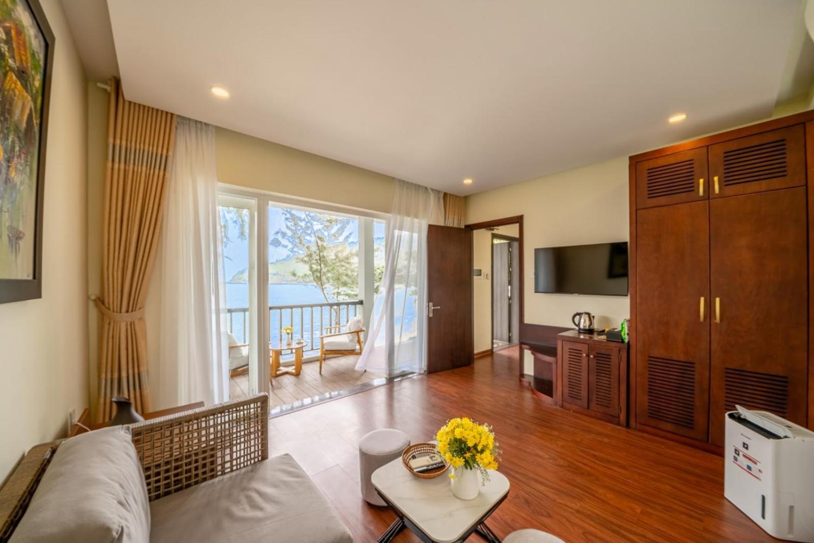 Bounce Beach Resort And Spa Da Nang Exterior foto