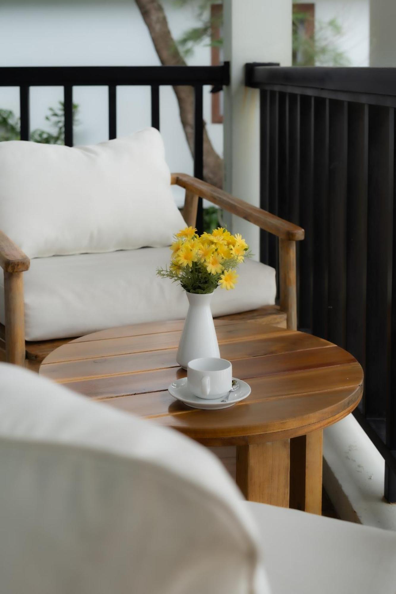 Bounce Beach Resort And Spa Da Nang Exterior foto